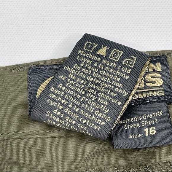 Mountain Khakis Shorts Granite Creek 100% Nylon Green Hiking Outdoor Gorp Camp - Picture 10 of 10